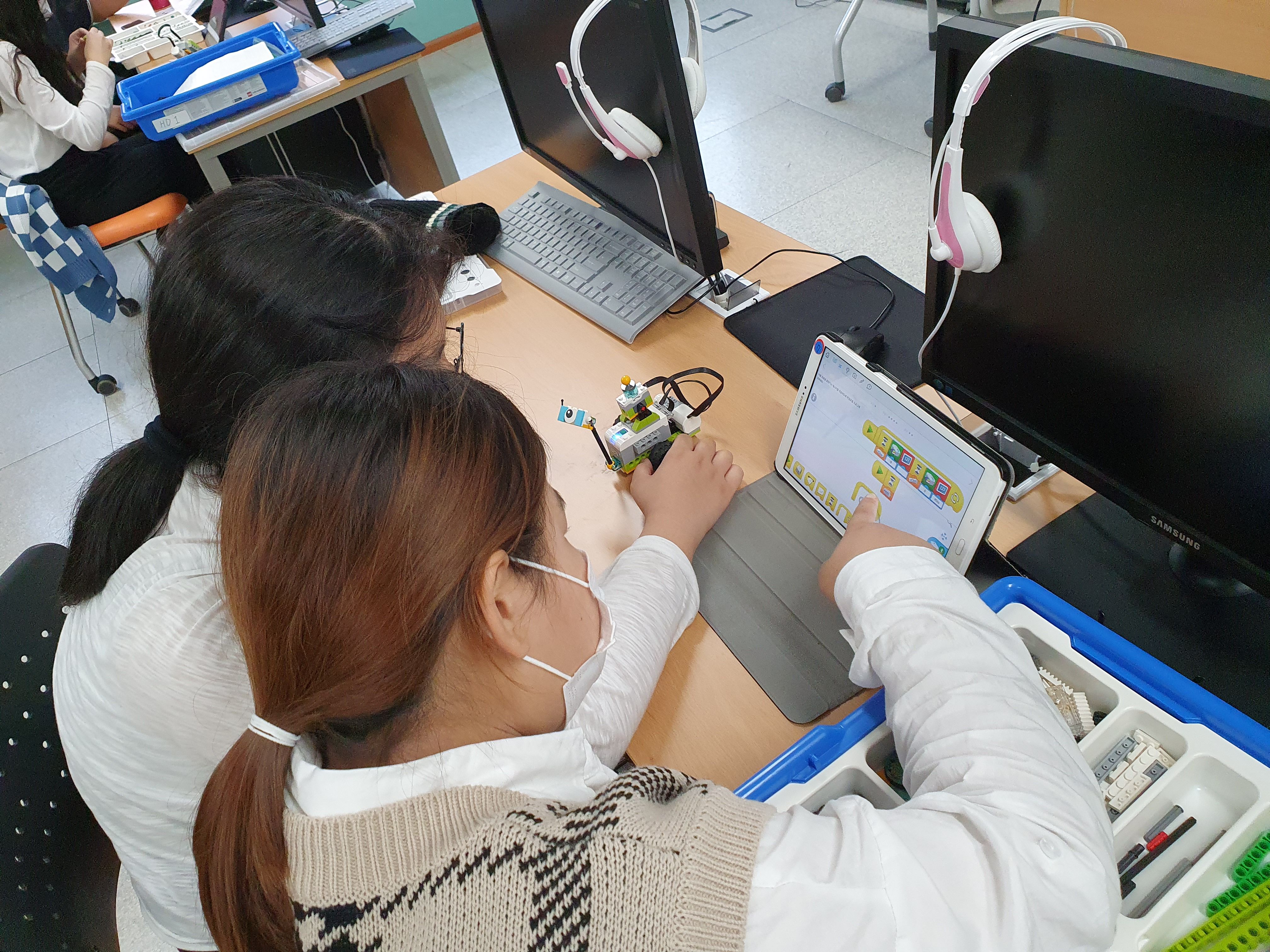 sw 교육 및 AI 교육활동 사진